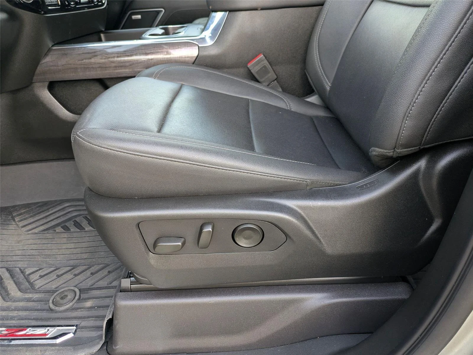 Used 2024 Sterling Gray Metallic Chevrolet LTZ image 15