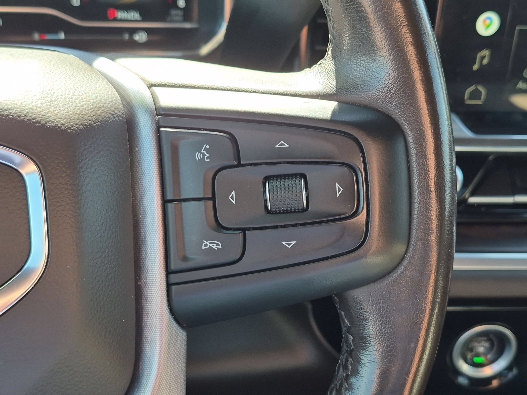 Used 2022 Summit White GMC SLT image 18