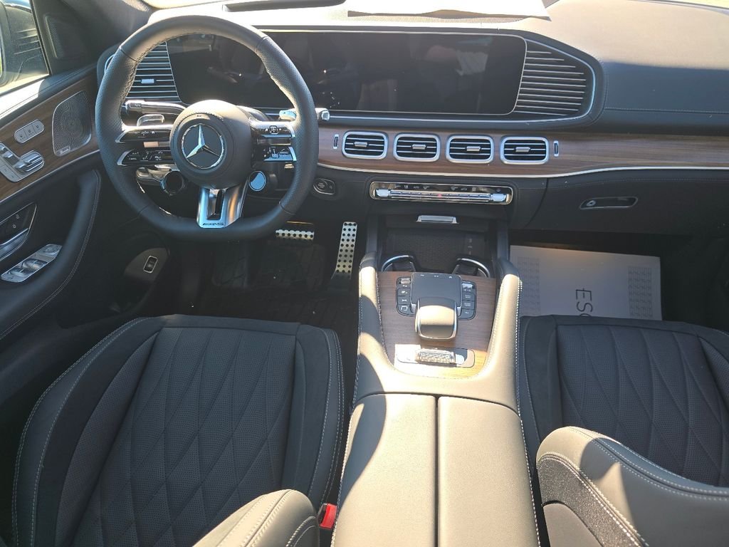 New 2026 MANUFAKTUR Moonlight White Metallic Mercedes-Benz GLE 53 AMG® image 21