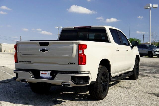New 2026 White Sands Chevrolet RST image 6