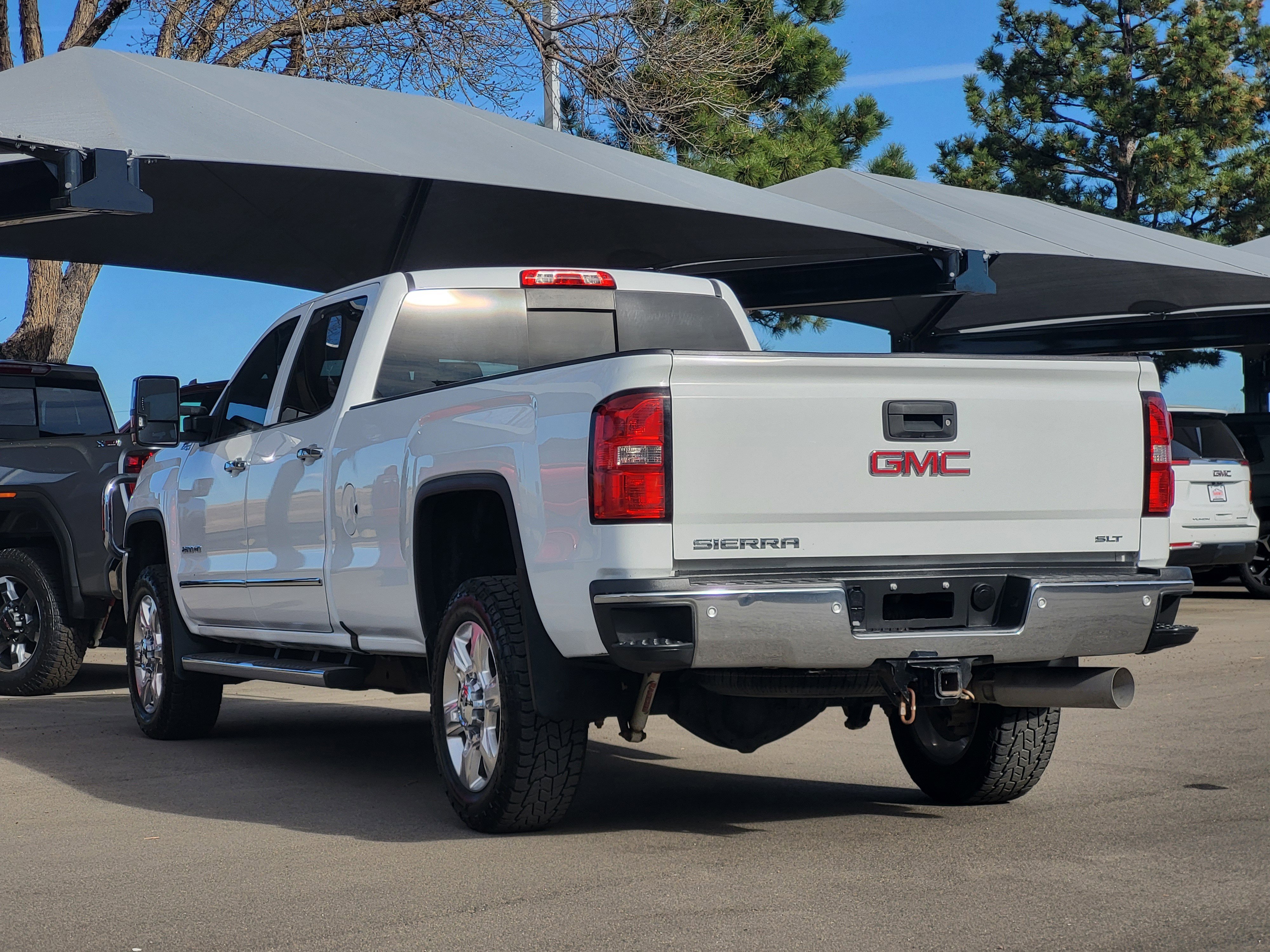 2019 GMC Sierra 2500HD SLT - Photo 5