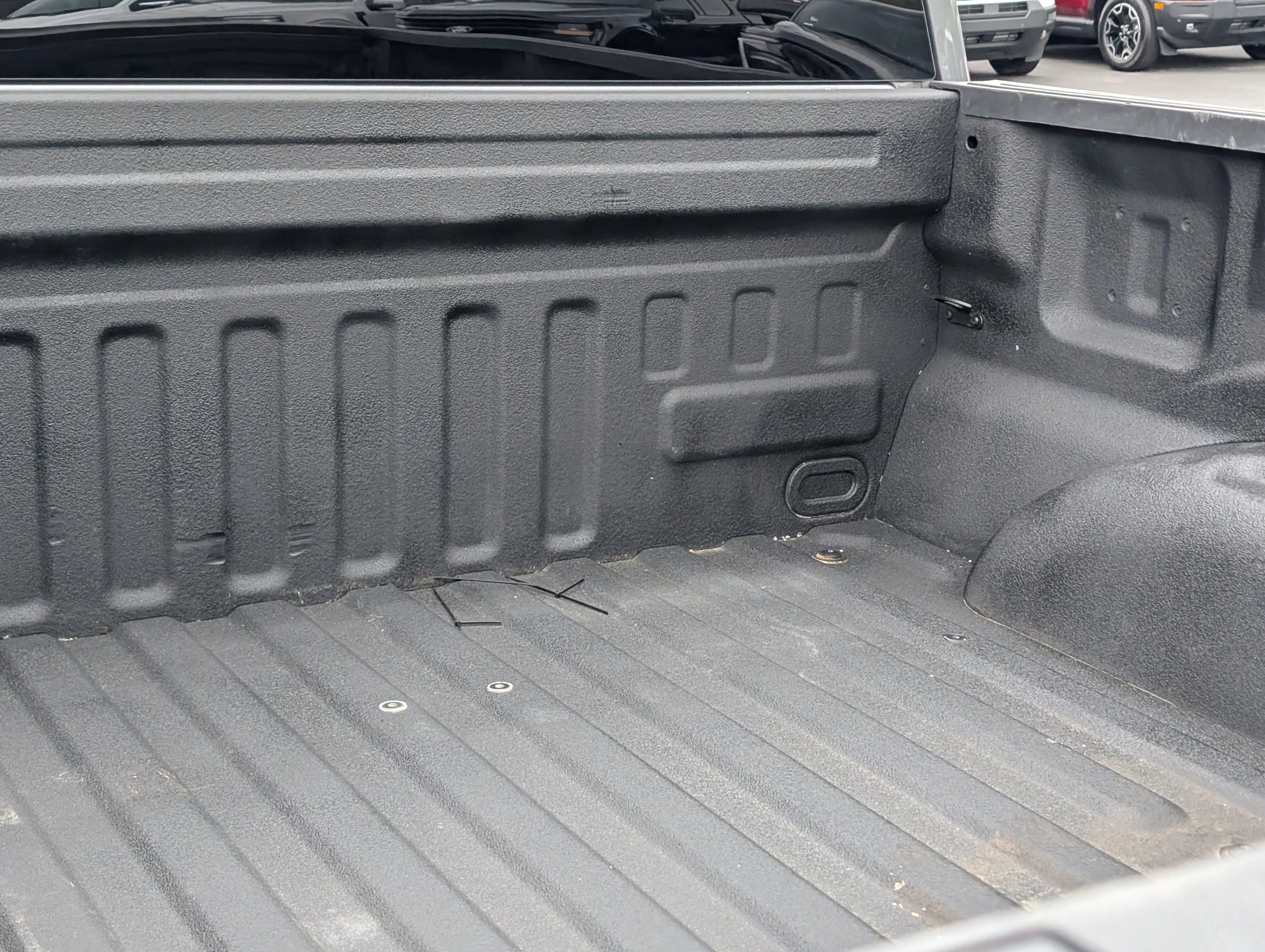 Used 2023 Gray Metallic Ford XLT image 11