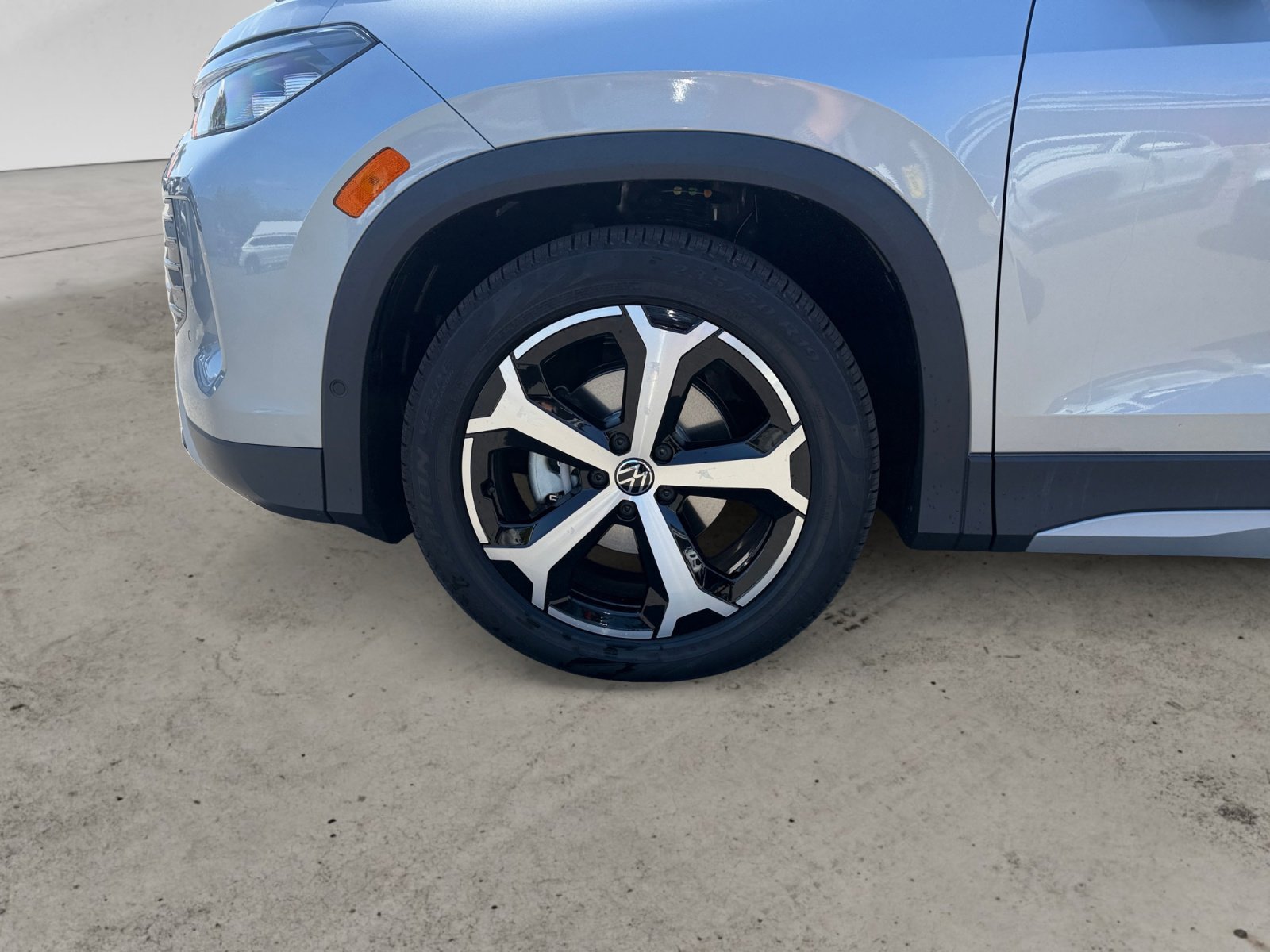 New 2026 Silver Volkswagen SE image 14