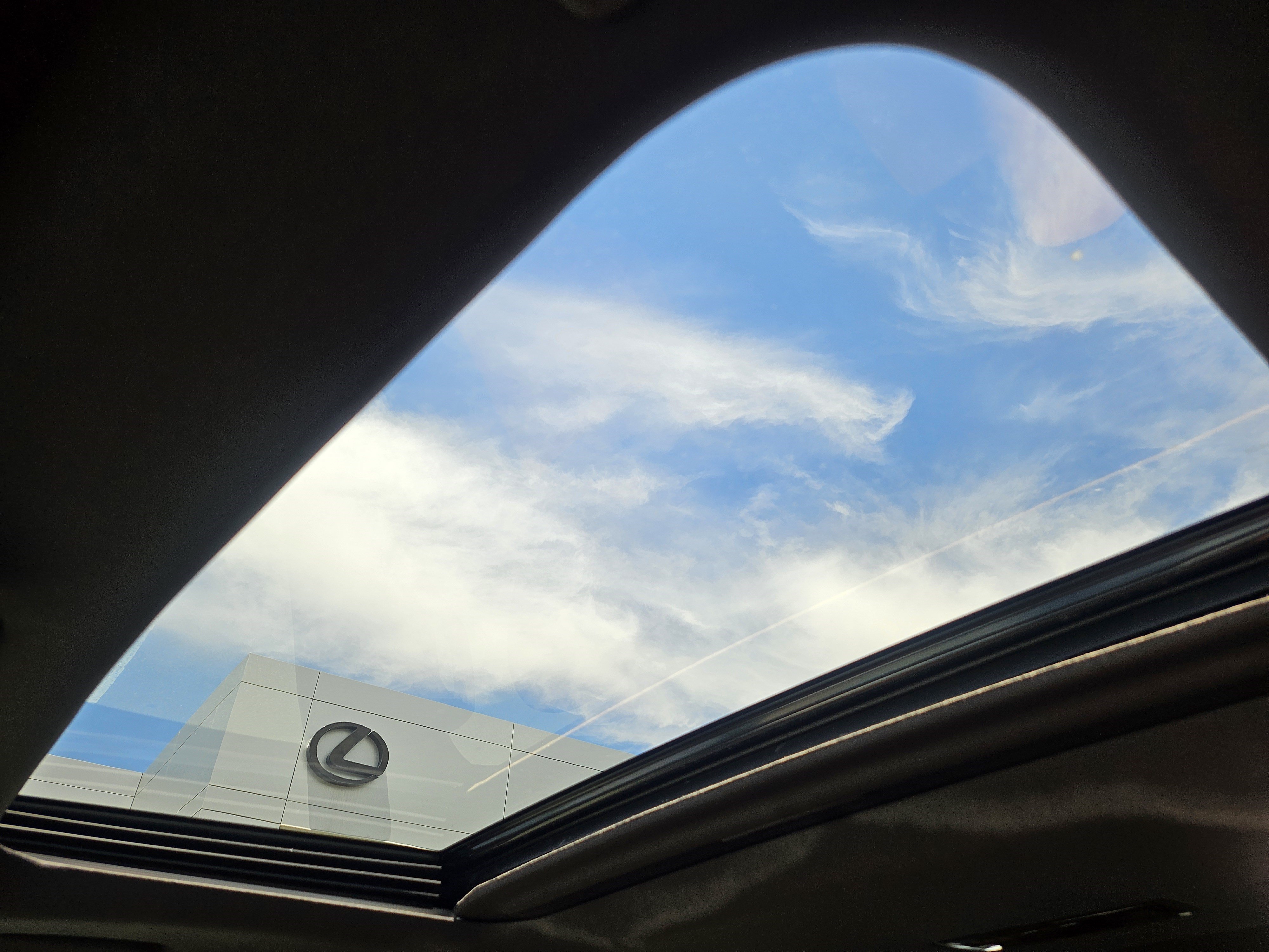 Certified Used 2025 NEBULA GRAY PEARL Lexus 550 Premium+ image 18