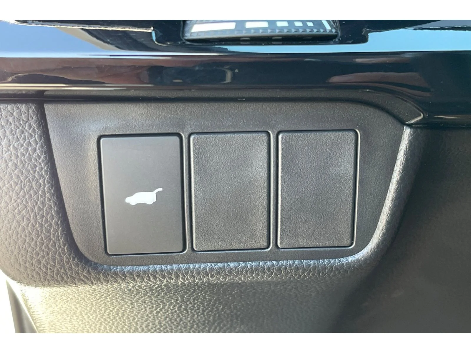 Used 2026 Platinum White Pearl Honda Sport Touring image 41