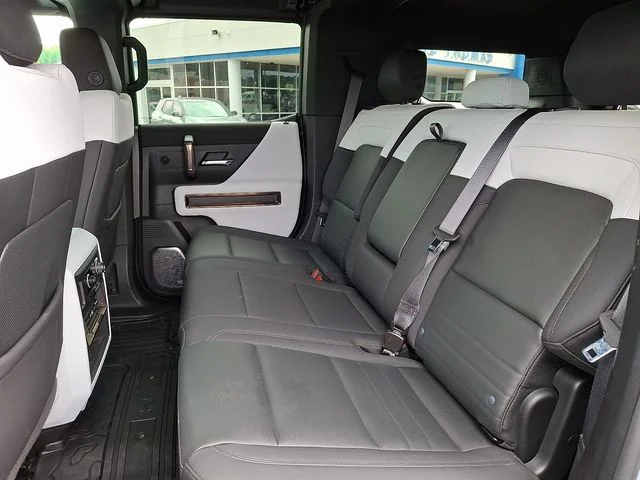 Used 2024 Gray GMC 2X image 10