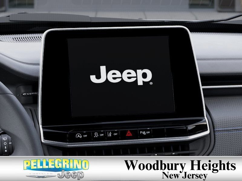 New 2025 Bright White Clear-Coat Exterior Paint Jeep Limited image 18