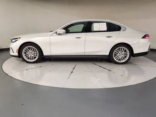 Used 2025 Mineral White Metallic BMW 530i image 5