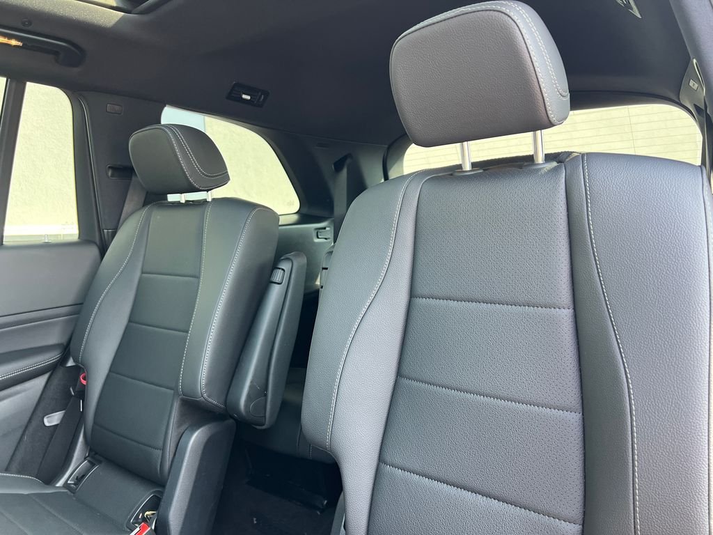Certified Used 2025 Silver Mercedes-Benz GLS 450 image 26