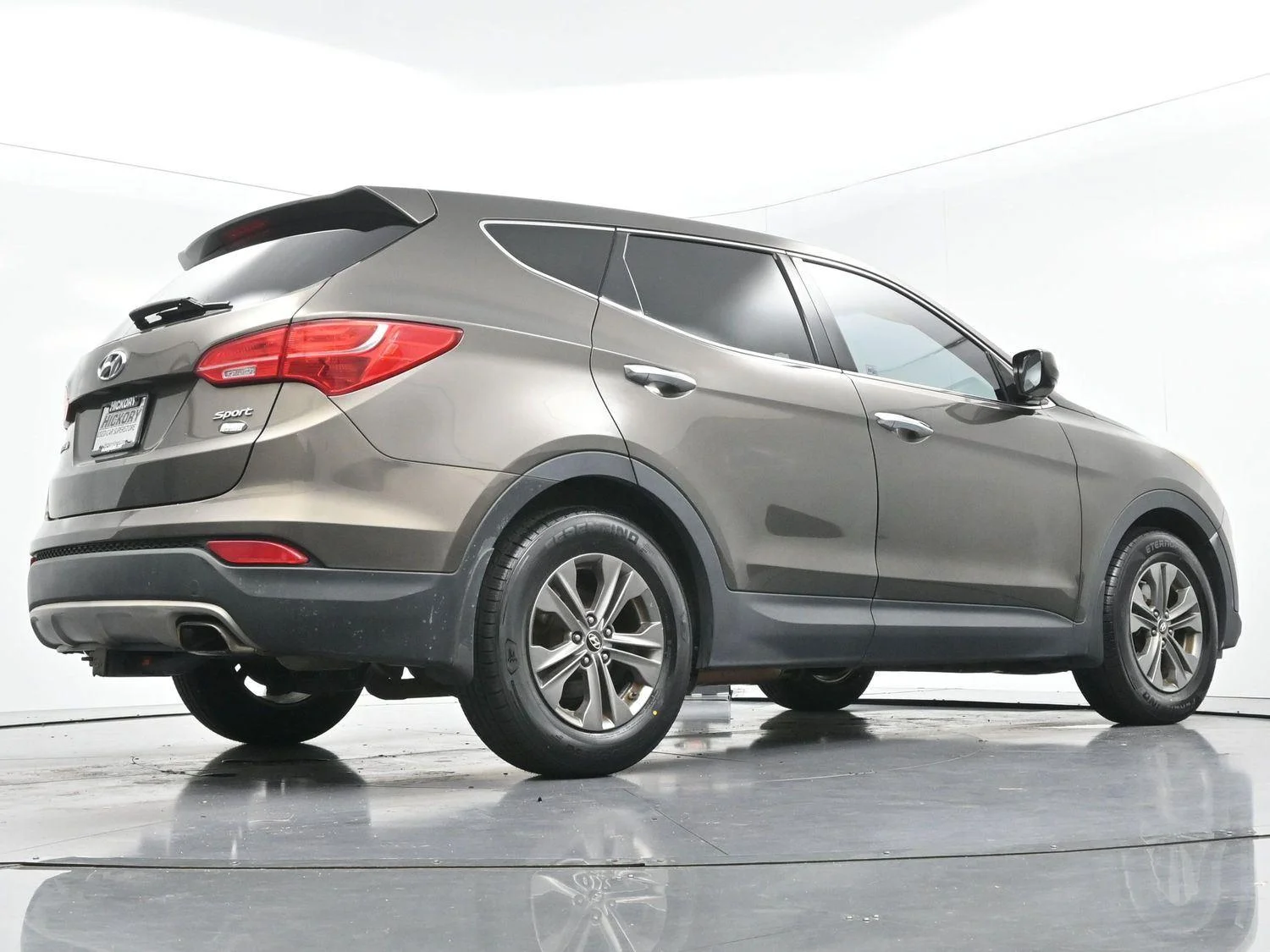 Used 2013 Cabo Bronze Hyundai Sport image 47