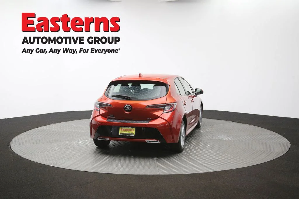Used 2019 Red Toyota SE image 37