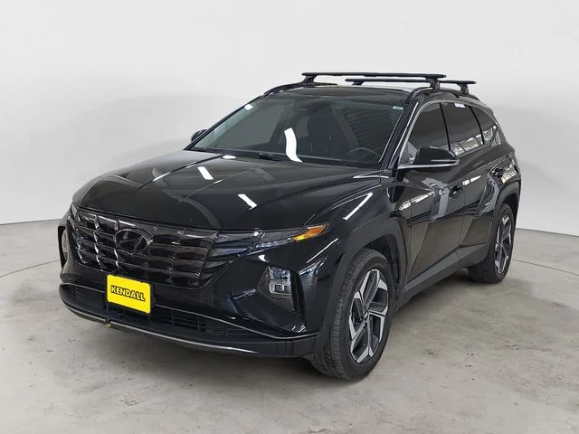 Used 2022 Black Hyundai Limited image 1