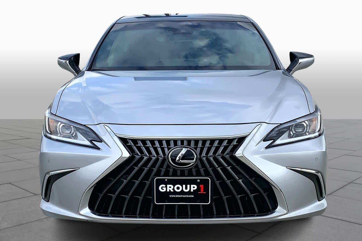 2023 Lexus ES 350 Luxury - Photo 4