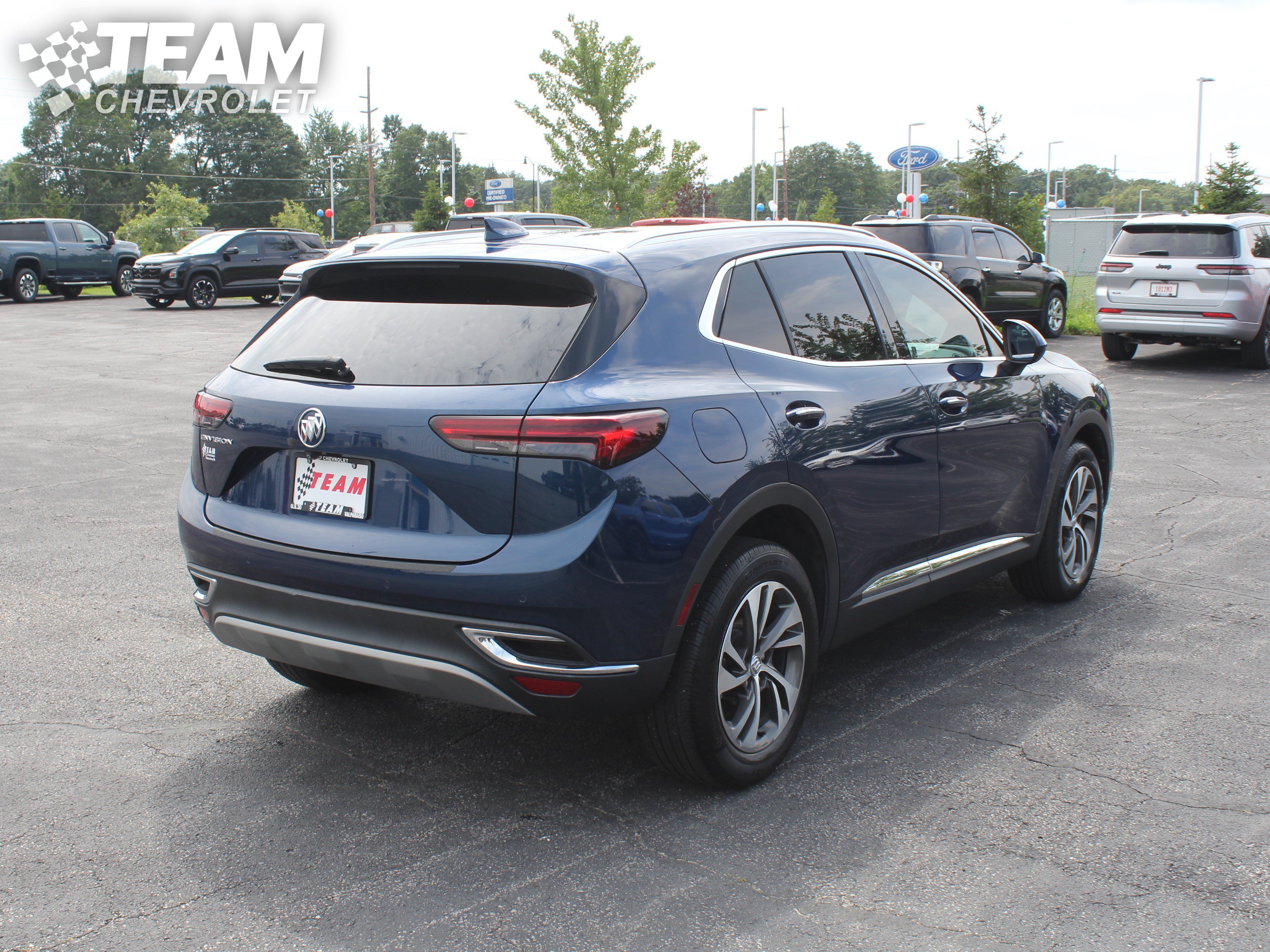 Used 2022 SAPPHIRE METALLIC Buick Essence image 5