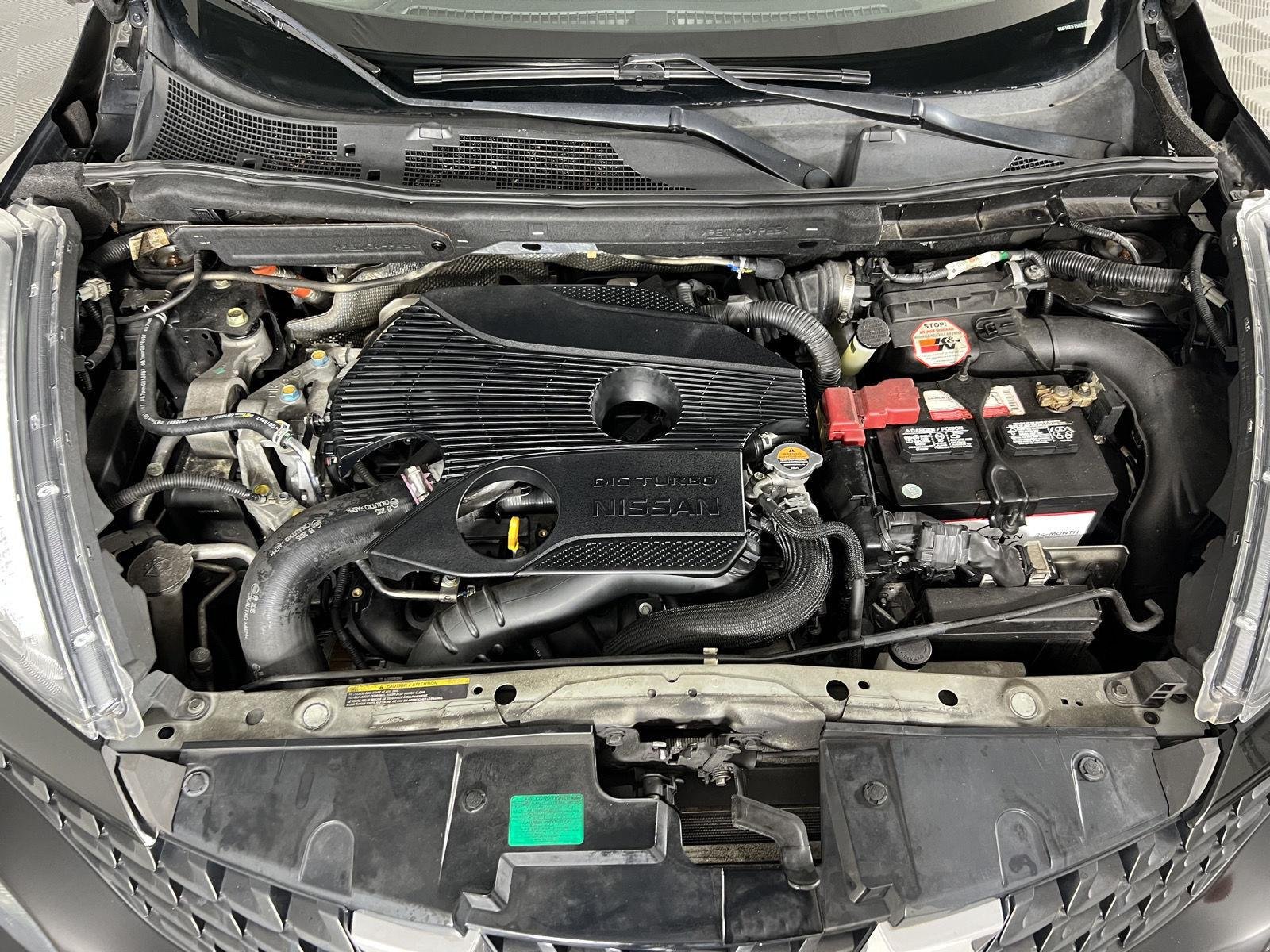 Used 2015 Super Black Nissan S image 19