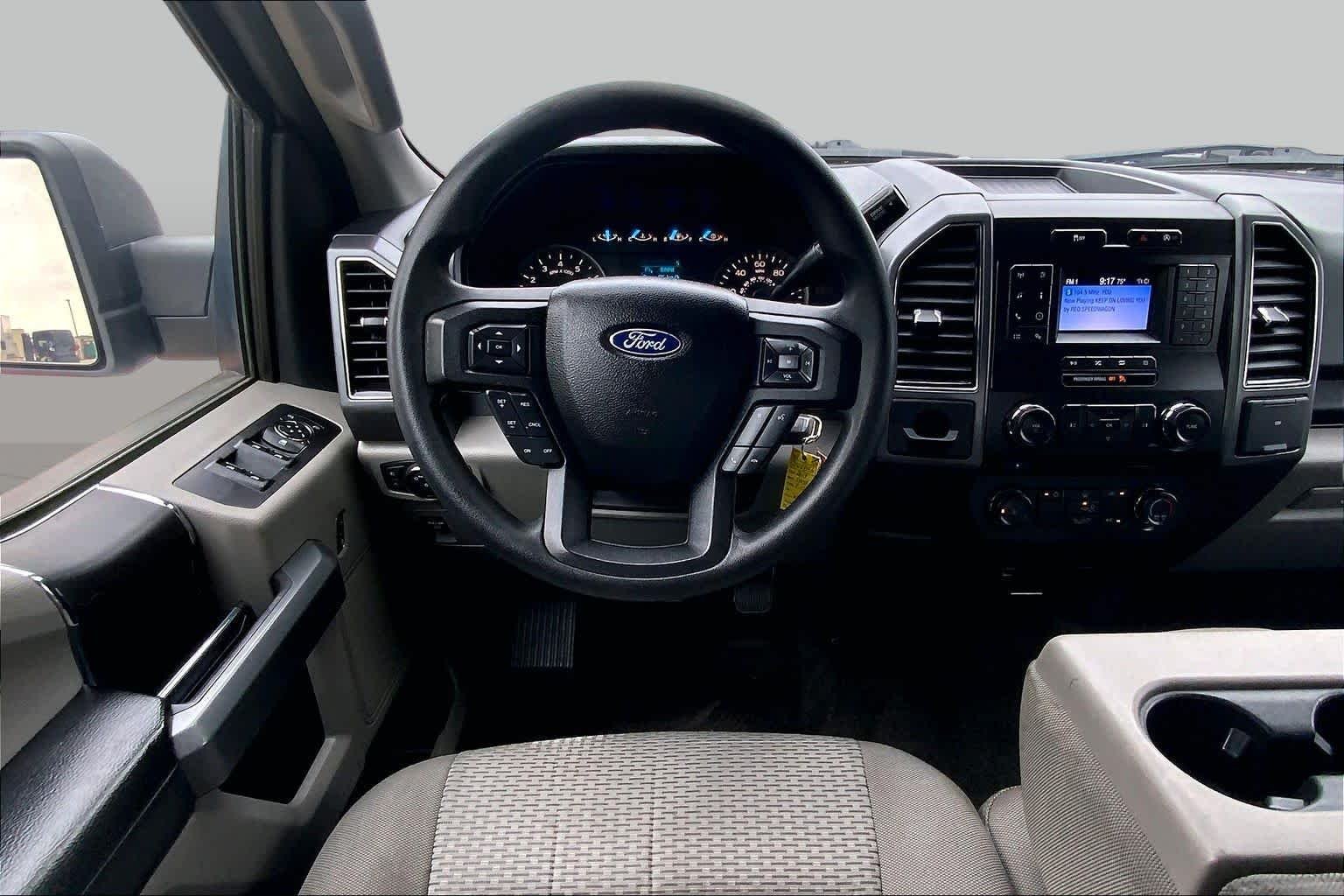 Used 2018 Oxford White Ford XLT image 6
