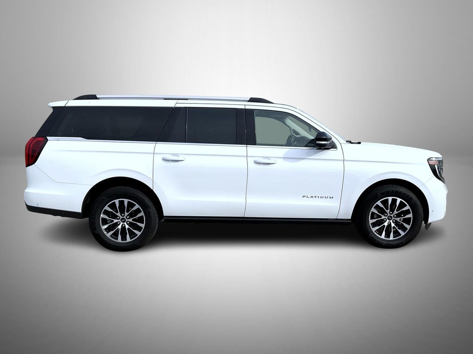 Used 2025 White Ford Platinum image 4