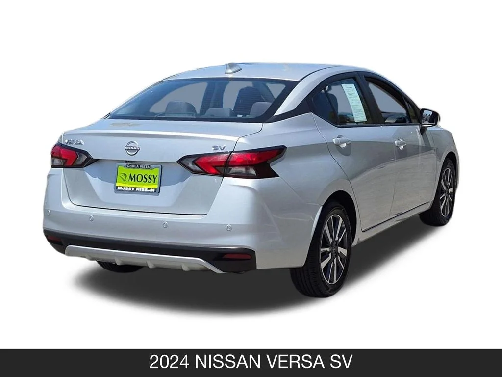 Used 2024 Silver Nissan 1.6 SV image 9
