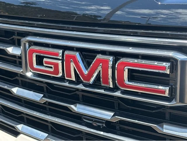 2026 GMC Sierra 2500HD AT4 - Photo 36