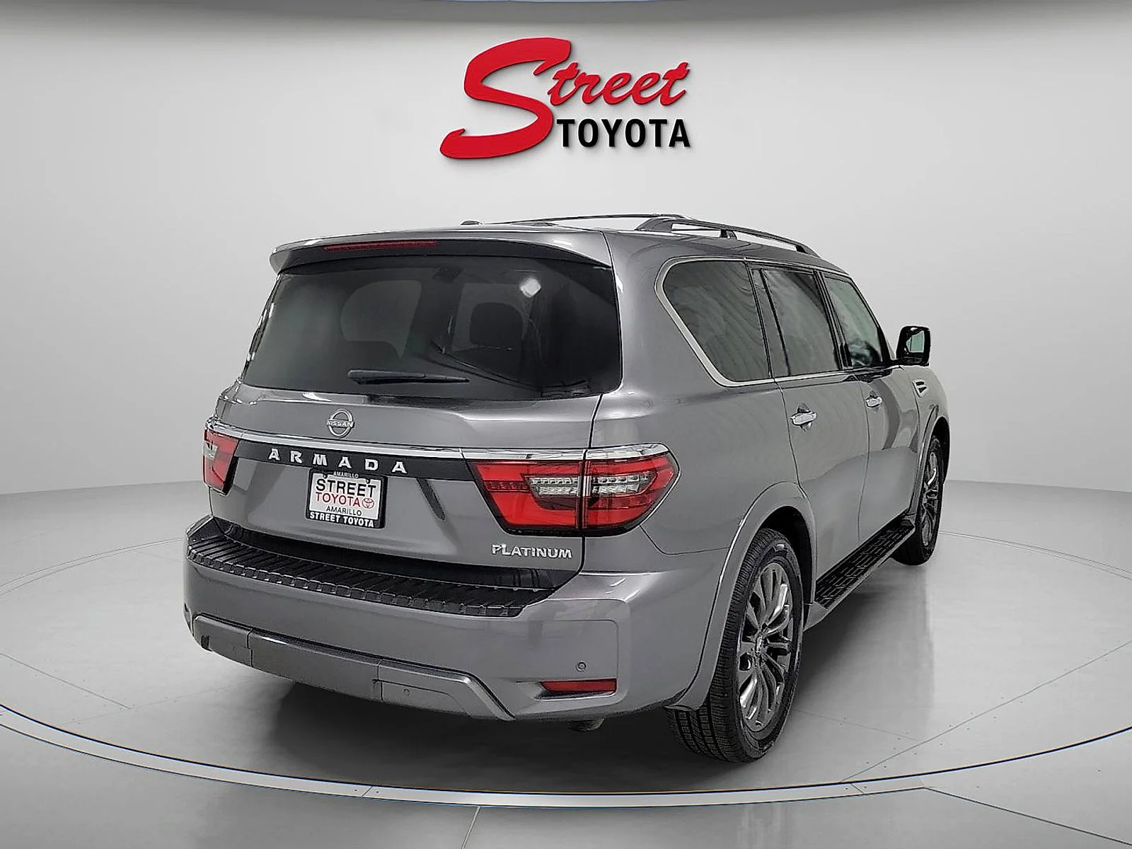 Used 2024 Gun Metallic Nissan Platinum image 4