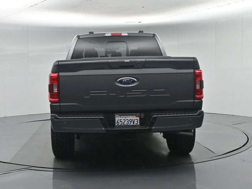 Used 2023 Gray Ford XLT image 31