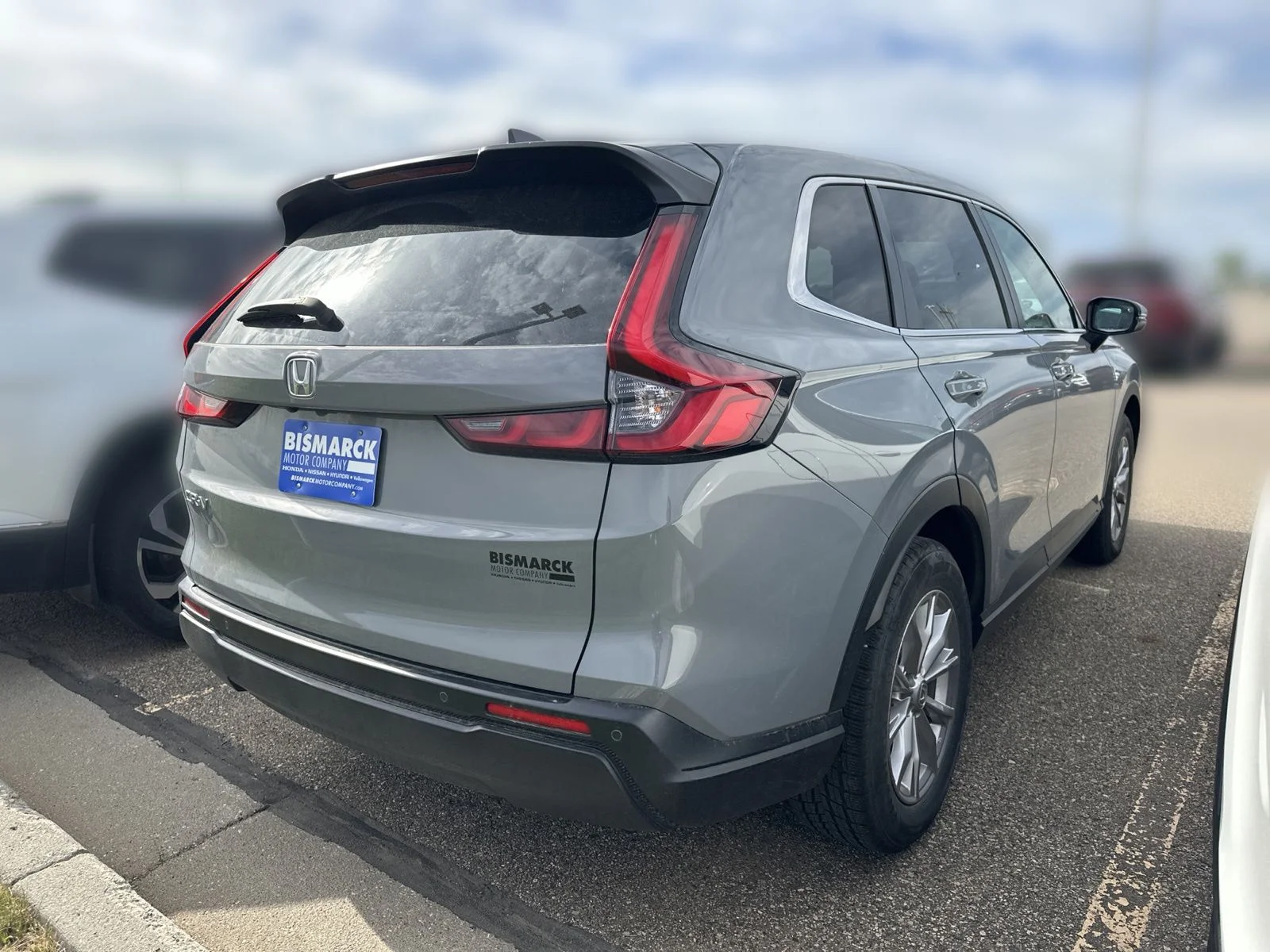 Certified Used 2024 Gray Honda EX-L image 3