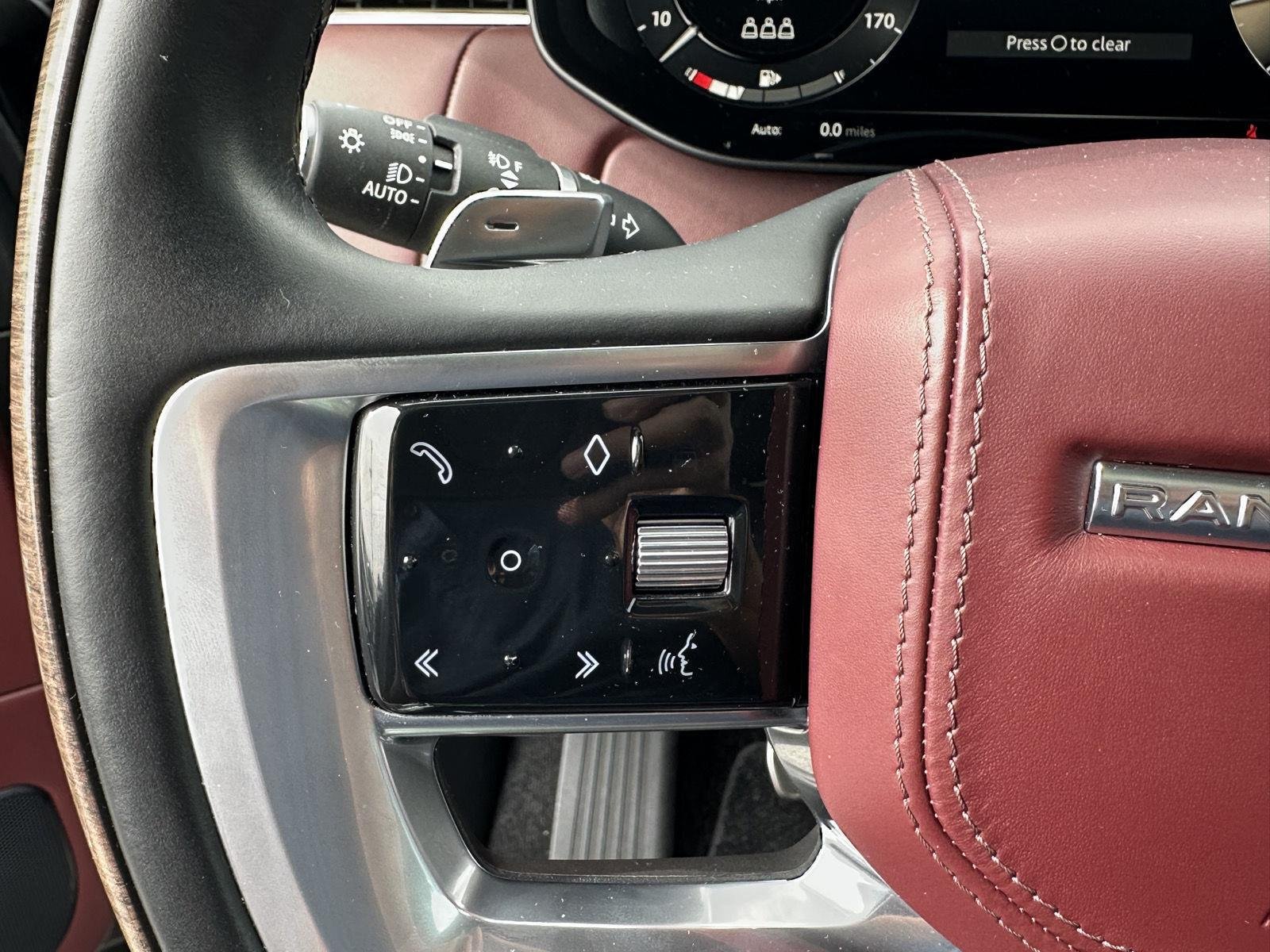 Used 2023 Portofino Blue Metallic Land Rover Autobiography image 30