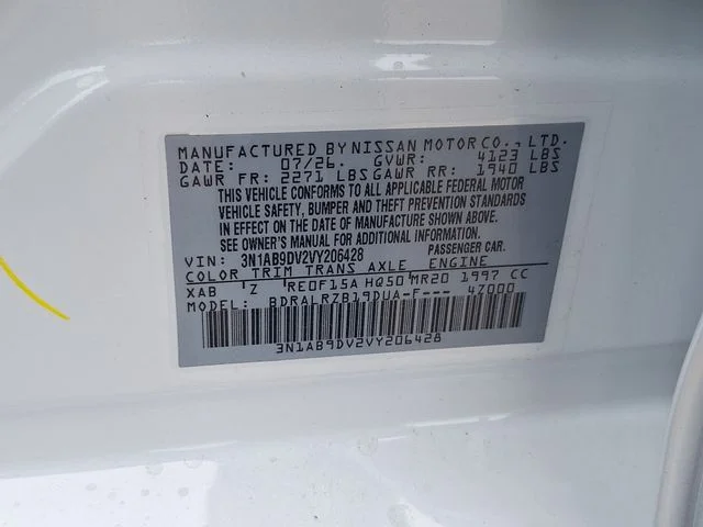 New 2027 Aspen White TriCoat / Super Black Two-tone Nissan SR Midnight Edition image 29