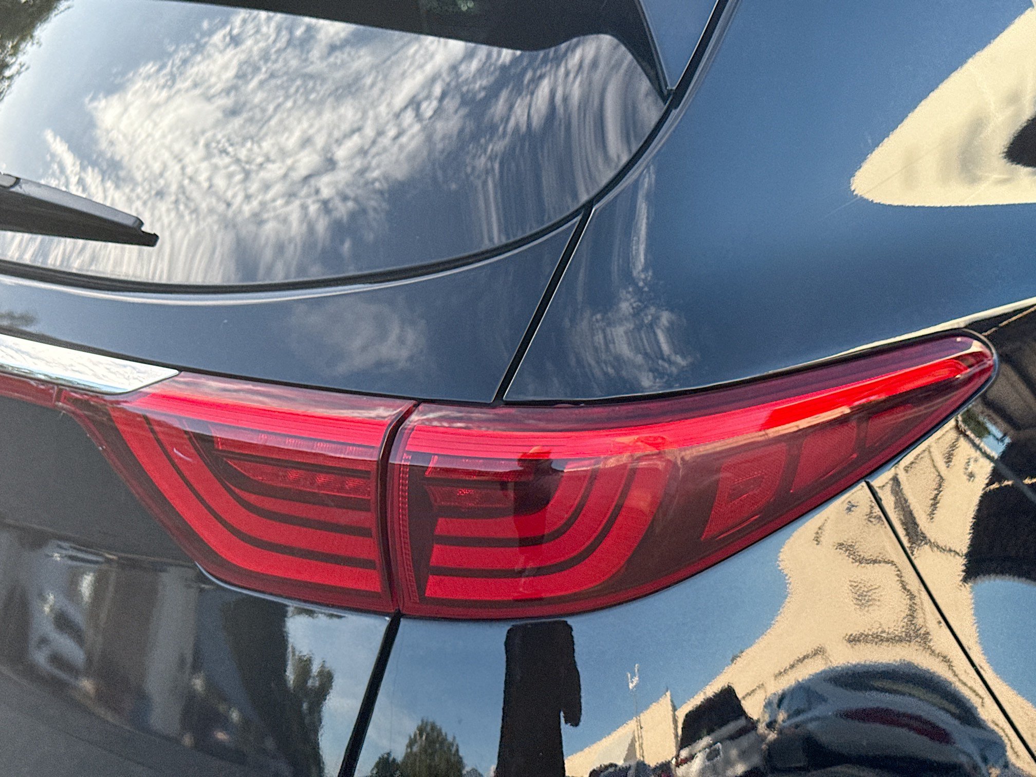 Used 2018 Black Cherry Kia EX image 25