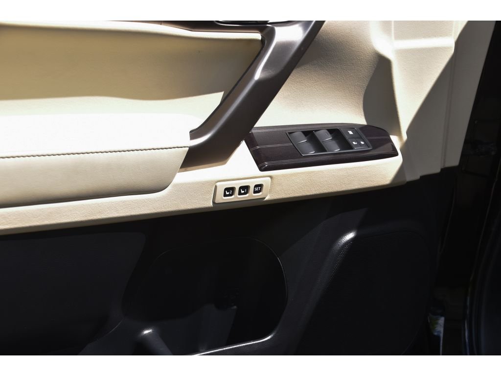 Used 2021 Black Onyx Lexus Premium image 25