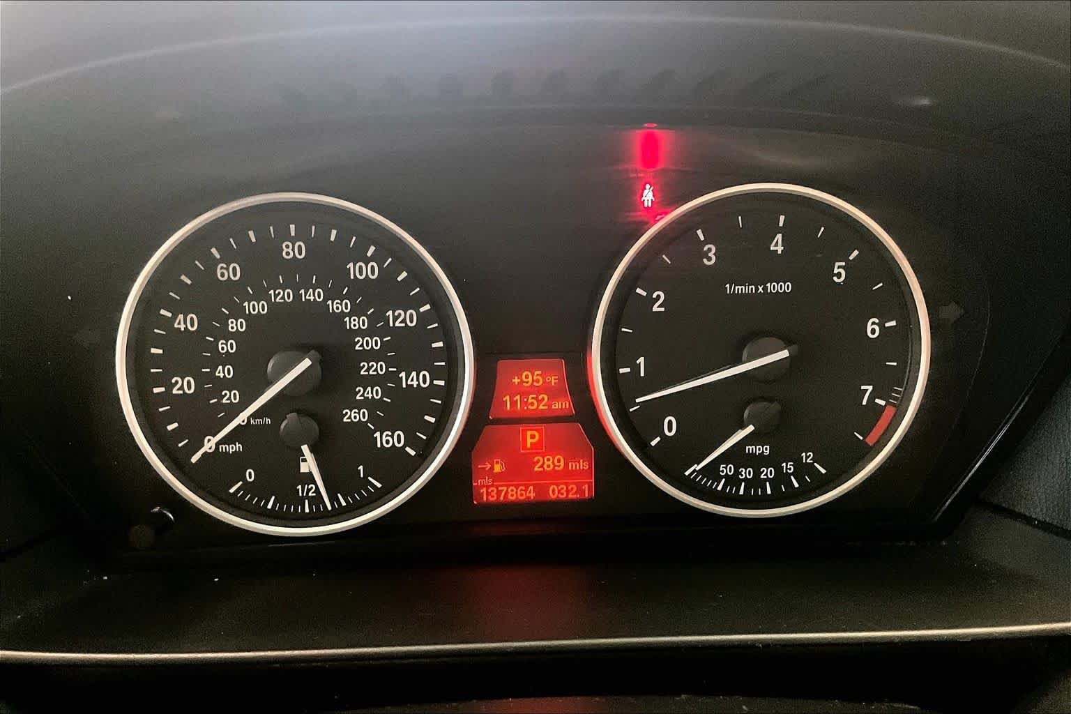 Used 2008 Alpine White BMW 528xi image 23
