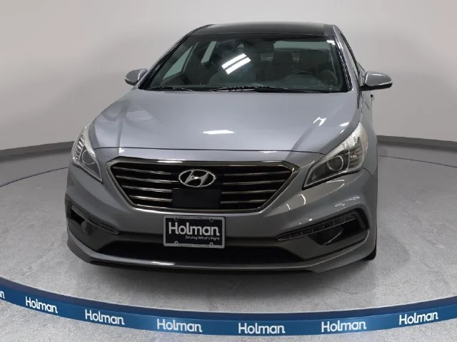 Used 2015 Gray Hyundai Sport 2.0T image 3