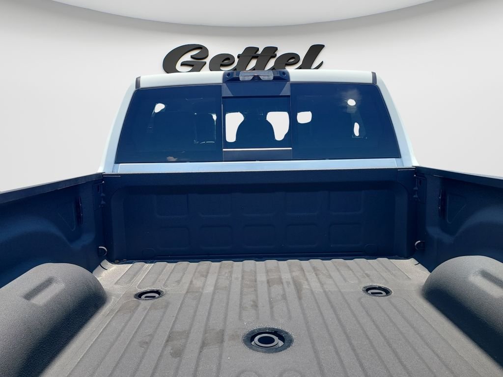 New 2026 Bright White Clear-Coat Exterior Paint RAM Laramie image 12