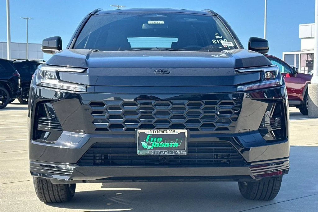New 2026 Midnight Black Metallic Toyota  SE image 9