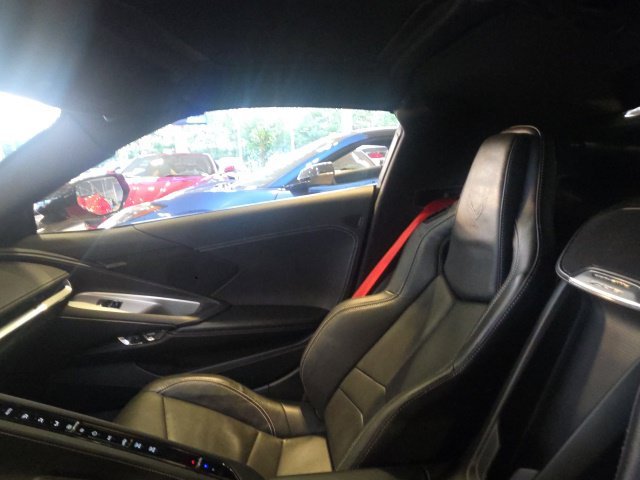 Used 2025 Red Chevrolet Z06 image 21
