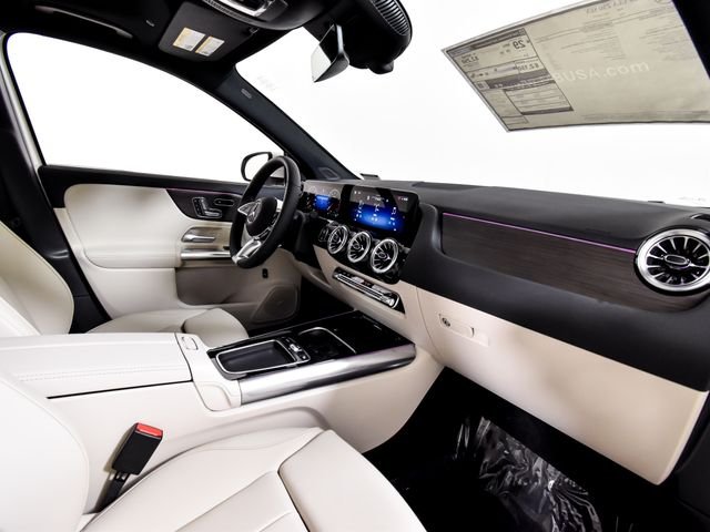 New 2026 Polar White Mercedes-Benz GLA 250 image 34