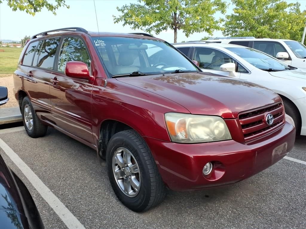 Used 2007 Red Toyota V6 image 1