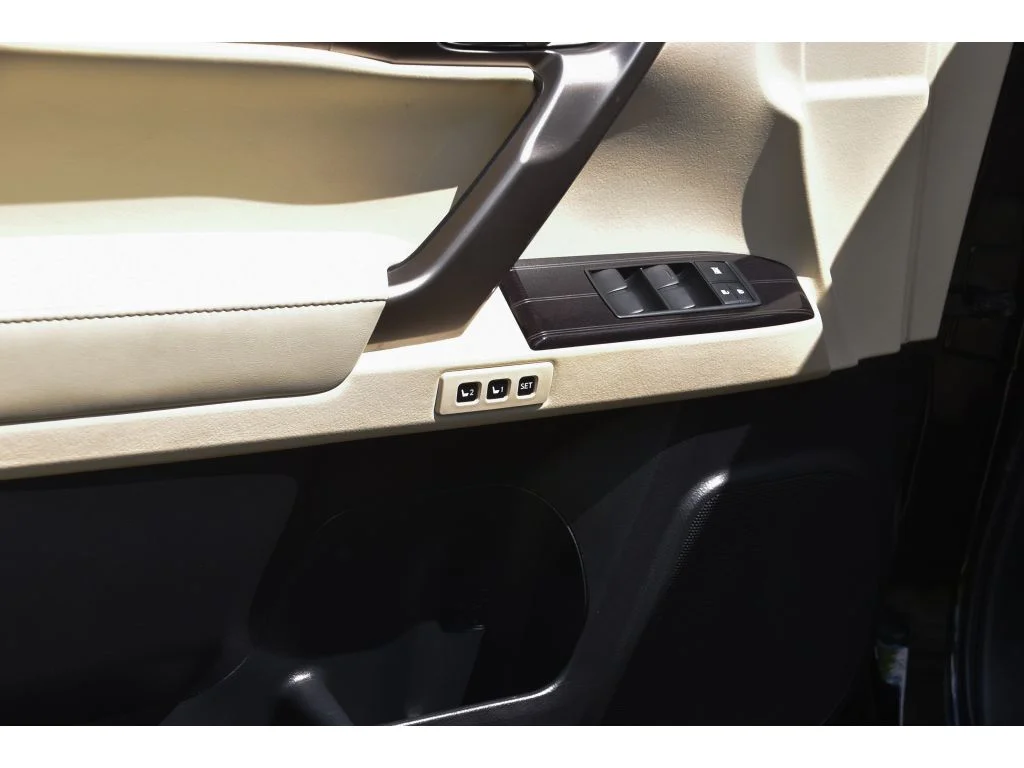 Used 2021 Black Onyx Lexus Premium image 25