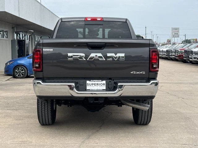 New 2026 Granite Crystal Metallic Clear-Coat Exterior Paint RAM Tradesman image 4