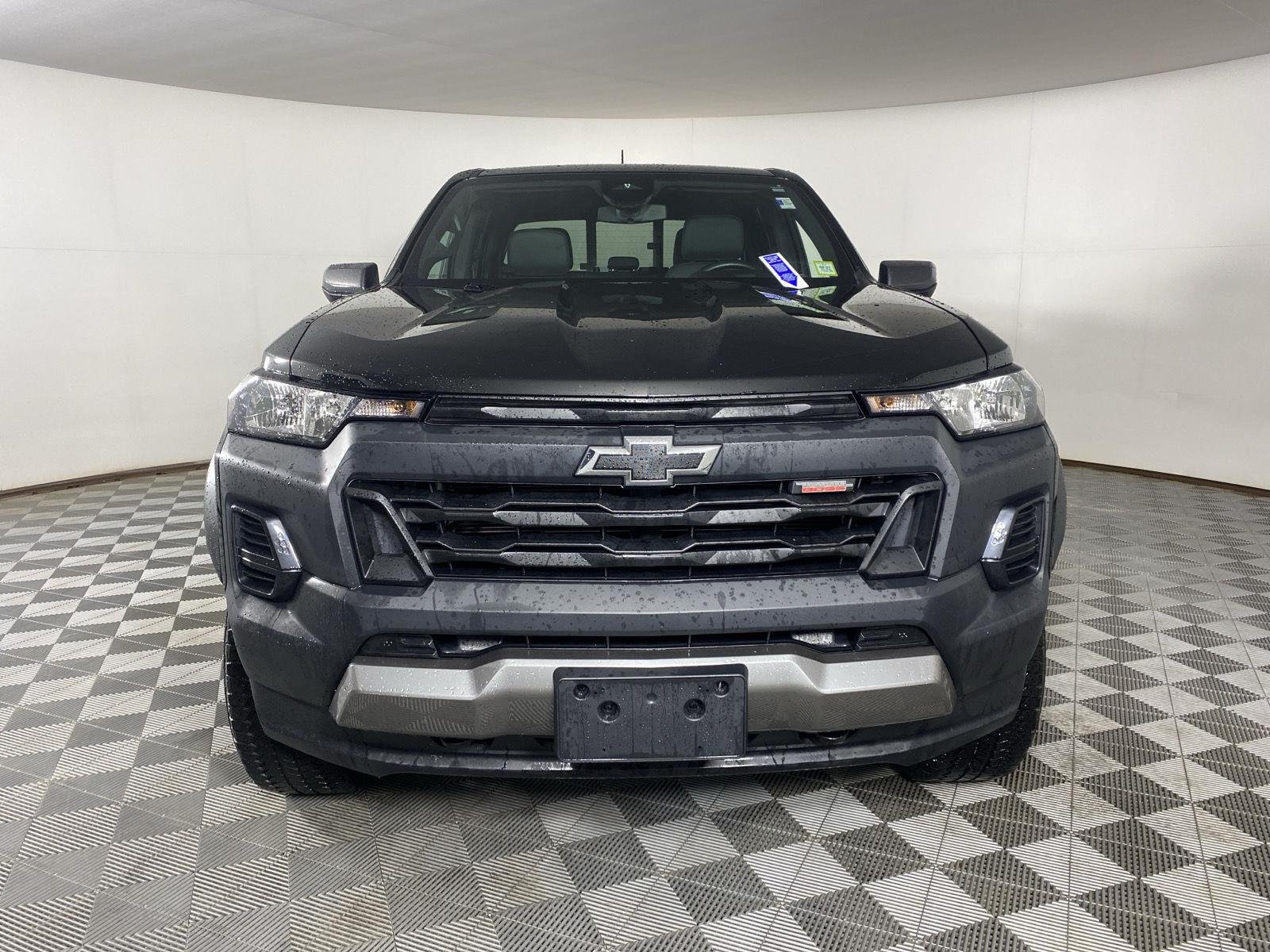 Used 2025 Black Chevrolet 4WD Trail Boss image 2
