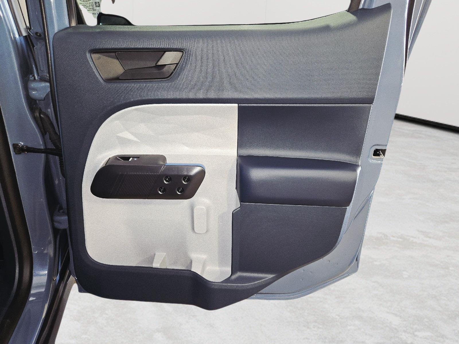 New 2026 Azure Gray Metallic Tri-Coat Ford XLT image 38
