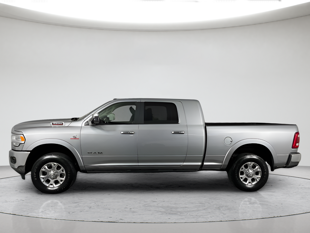 Used 2022 Silver Ram Laramie image 8