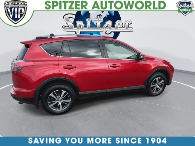 Used 2017 Red Toyota XLE image 16