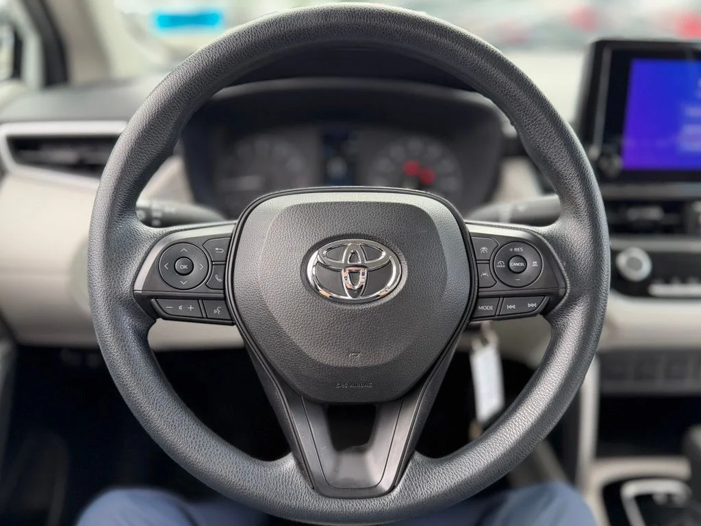 Used 2024 Beige Toyota L image 7