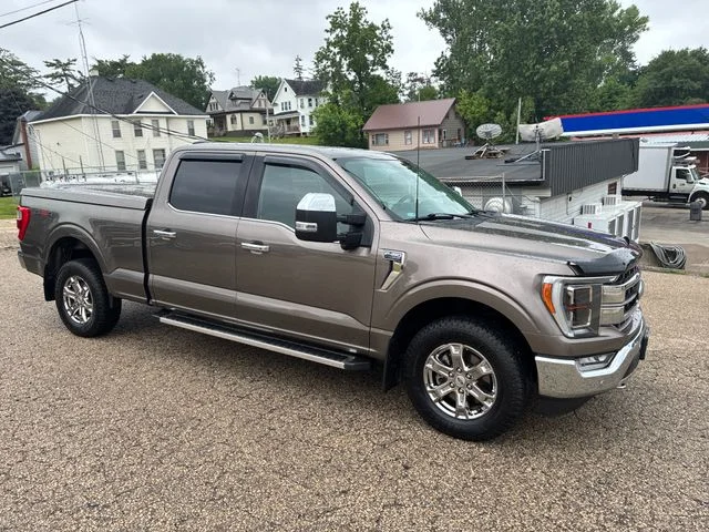 Used 2022 Stone Gray Metallic Ford Lariat image 10
