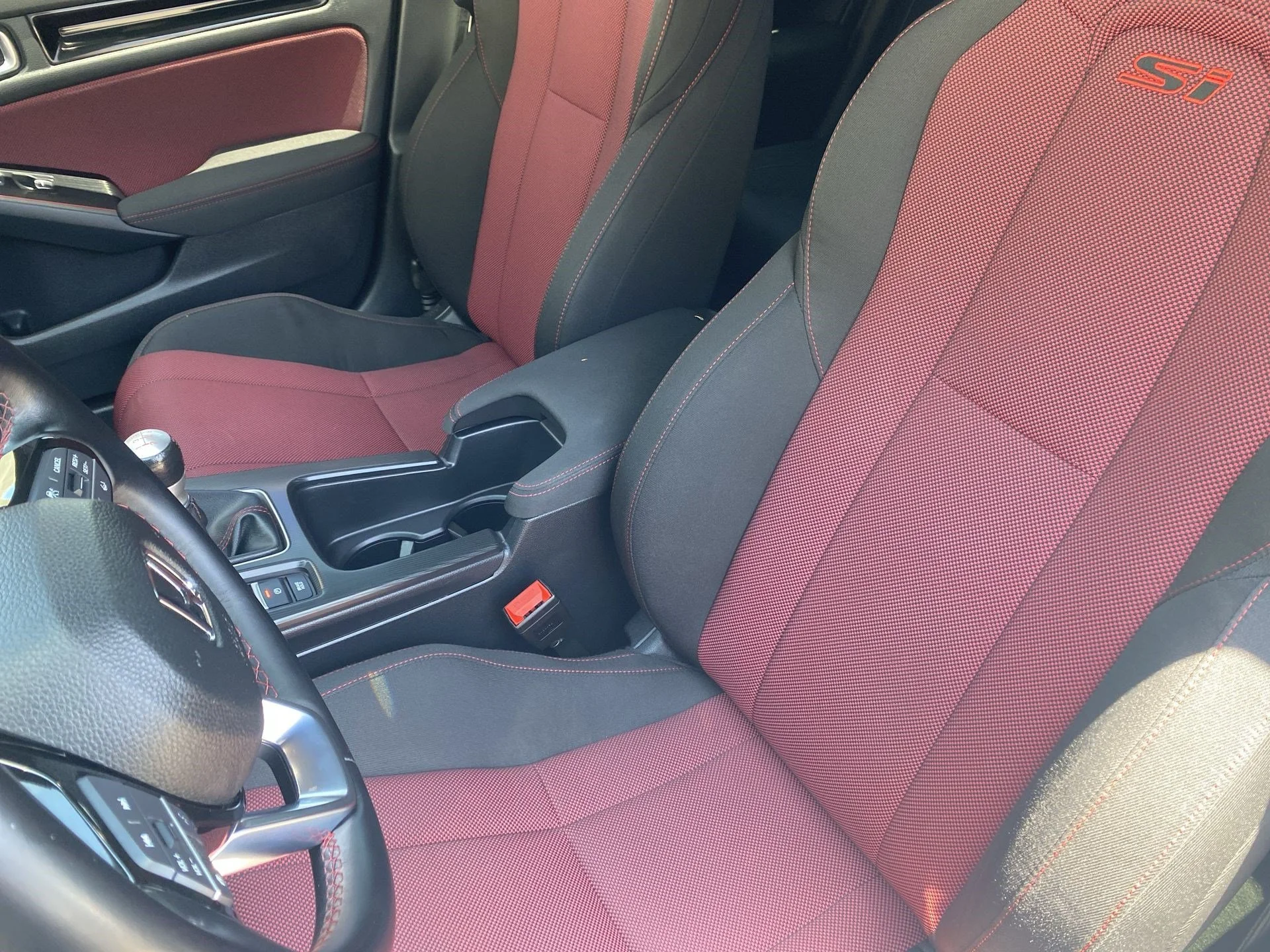 Used 2024 Sonic Gray Pearl Honda Si Manual Sedan image 23