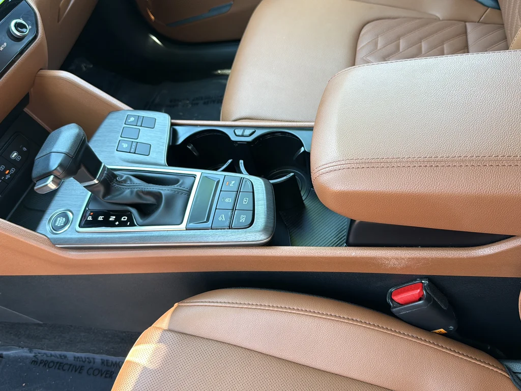 Used 2026 Black Kia X-Line image 20