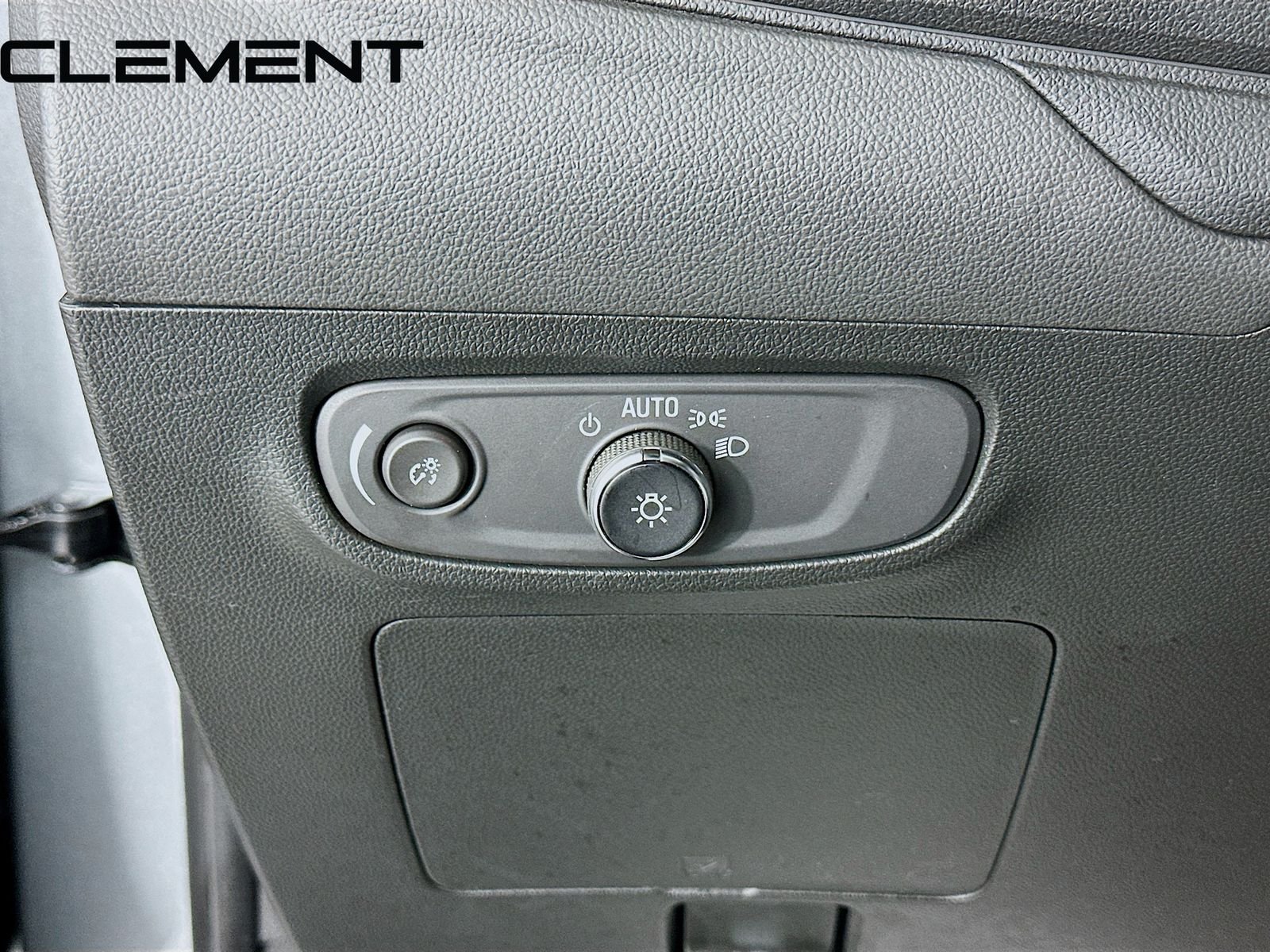 2024 Buick Encore GX Sport Touring - Photo 13