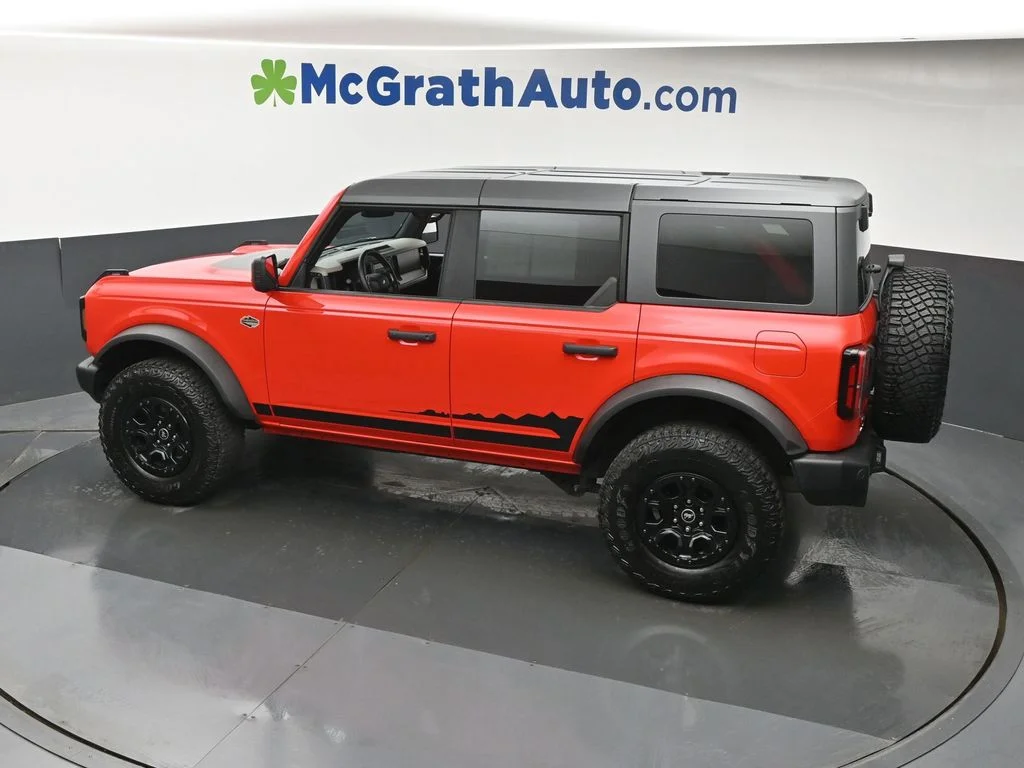 Used 2023 Red Ford Wildtrak image 23