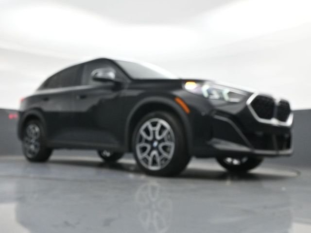 Used 2025 Black BMW xDrive28i image 29
